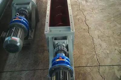 深入了解輸送機 工業自動化的關鍵設備